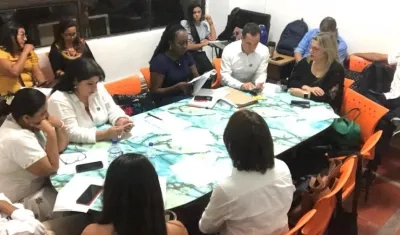 El Consejo Académico en sesión extraordinaria.