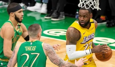 LeBron James durante un juego. 