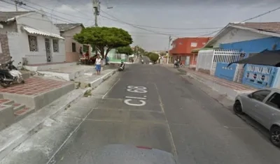 Calle 68 entre carreras 17B y 18, donde ocurrió el atraco al bus.