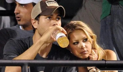 El cantante español Enrique Iglesias y la extenista Anna Kournikova.