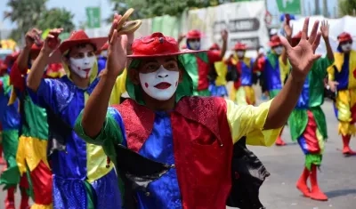 Diablos arlequines durante desfile del Carnaval de Barranquilla.