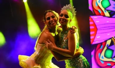 La Reina del Carnaval, Isabella Chams y la de la 44, Andrea Henríquez.