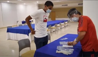 Gabriel Fuentes en la concentración de Colombia. 