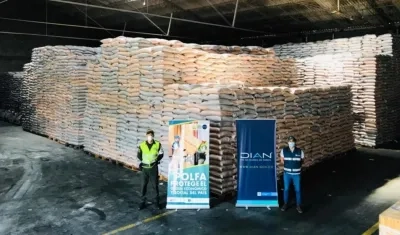 Azúcar de contrabando incautada en la capital del Atlántico.