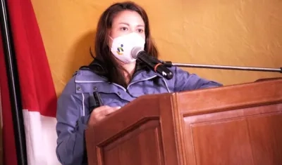 Natasha Avendaño García, Superintendente de Servicios Públicos.Natasha