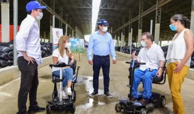 Visita al nuevo centro de almacenamiento.