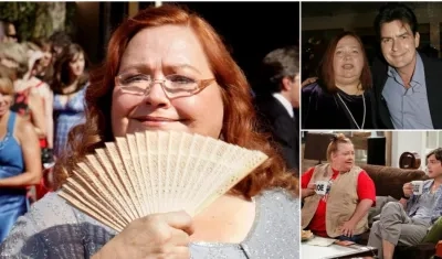 Murio Conchata Ferrell, izquierda. En otras fotos con Charlie Sheen y Ashton Kutcher.