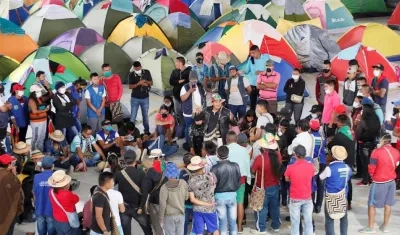 Imagen de los representantes de la Minga.