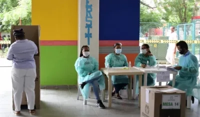 Sin ninguna novedad y con bioseguridad avanza jornada electoral en Repelón.