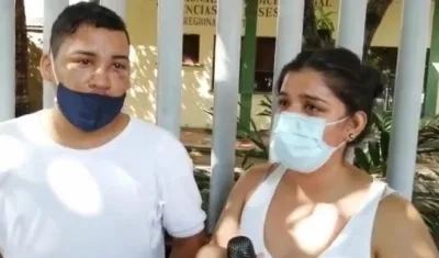 Carolina Guerrero y su novio. 