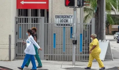 Hubo un repunte de los casos nuevos respecto al domingo de casi mil más.