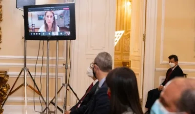 La Vicepresidenta Ramírez en la presentación del proyecto anticorrupción.