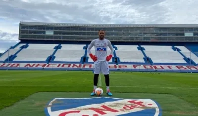 Sebastián Viera durante el entrenamiento en el estadio del Nacional de Montevideo. 