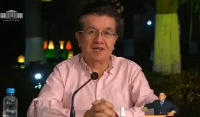 Fernando Ruiz, ministro de Salud.