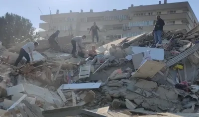 Edificios colapsados en Turquía.