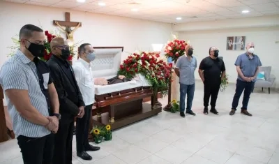 Varios de los artistas que estuvieron presentes.