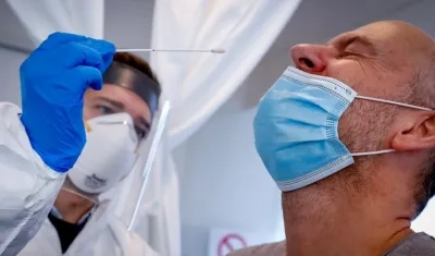 En un día murieron 3.718 personas por Covid-19.