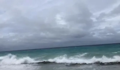 Mar agitado en la isla de San Andrés. 