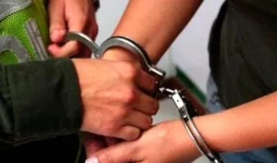 El hombre fue asegurado en centro carcelario.