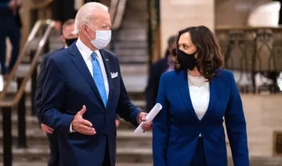 Joe Biden con la fórmula vicepresidencial Kamala Harris.
