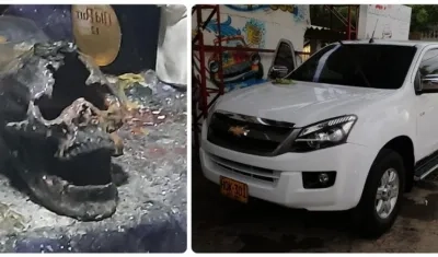 Calavera encontrada en el cuarto y la camioneta robada.