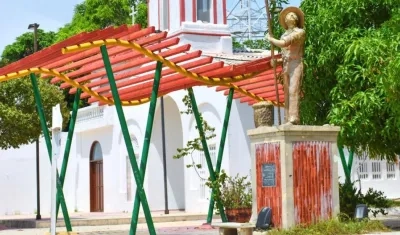 Plaza principal del corregimiento de Campeche, en Baranoa.