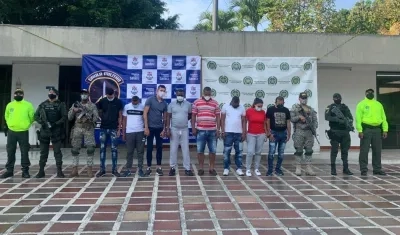 Varios de los capturados durante los operativos. 