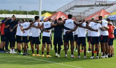 Jugadores de Colombia durante el entrenamiento. 