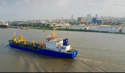 La fracasada draga china en el puerto de Barranquilla.