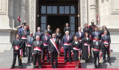 Manuel Merino y el gabinete que había designado.