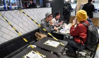 Medidas de distanciamiento social en Suecia. 