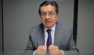 El Ministro de Salud, Fernando Ruiz.