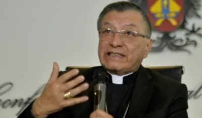 El presidente de la CEC, monseñor Óscar Urbina.