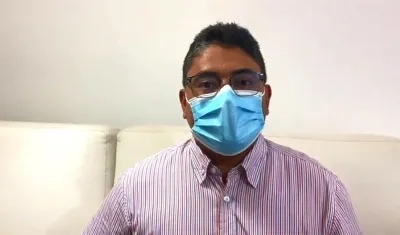 Humberto Mendoza, Secretario de Salud.