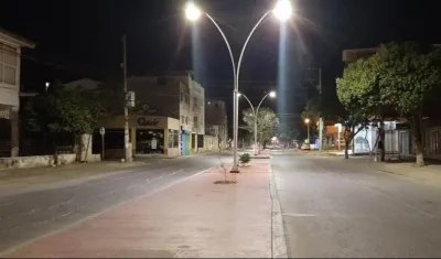 El toque de queda regirá durante el mes de temporada alta y festividad en Santa Marta.