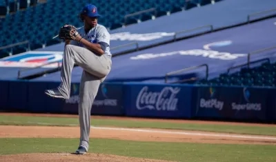 El lanzador de Caimanes, Édgar De la Rosa.