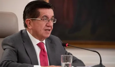 El Ministro de Salud, Fernando Ruiz.