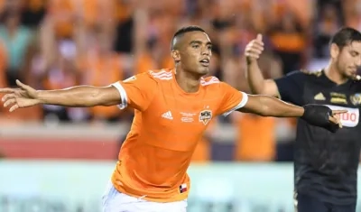 Mauro Manotas, delantero de Sabanalarga. 