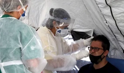 Toma de muestra de Covid-19 en EE.UU.