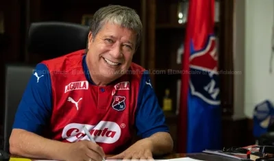 El técnico Hernán Darío 'Bolillo' Gómez.