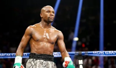 Floyd Mayweather Jr, boxeador exaltado. 