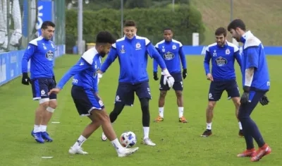 Lucho García durante el calentamiento. 