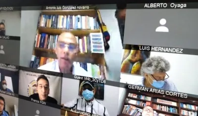 El abogado Antonio González Navarro, participando en las audiencias.