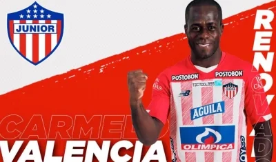 El delantero Carmelo Valencia.