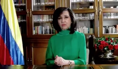 La Canciller Claudia Blum.