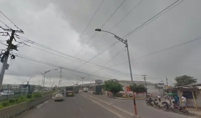 Circunvalar a la altura del barrio El Pueblo, donde ocurrió el accidente. 