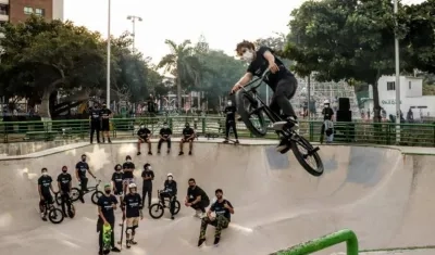 Parte de la exhibición brindada durante el evento. 