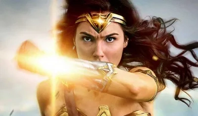 Gal Gadot, como Wonder Woman.