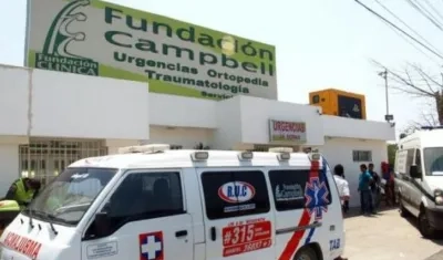 El joven es atendido en la Clínica Campbell de Malambo. 