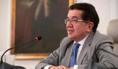 El Ministro de Salud, Fernando Ruiz.